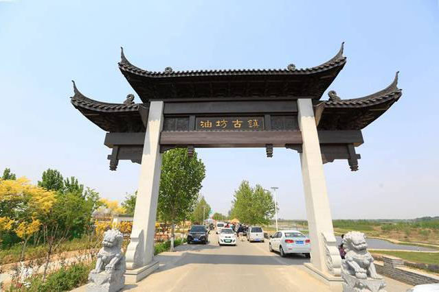 邢臺(tái)市清河縣油坊鎮(zhèn)太陽(yáng)能供暖